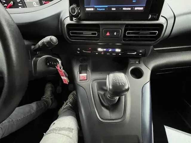 Peugeot rifter,2020 - afbeelding 16 van  27