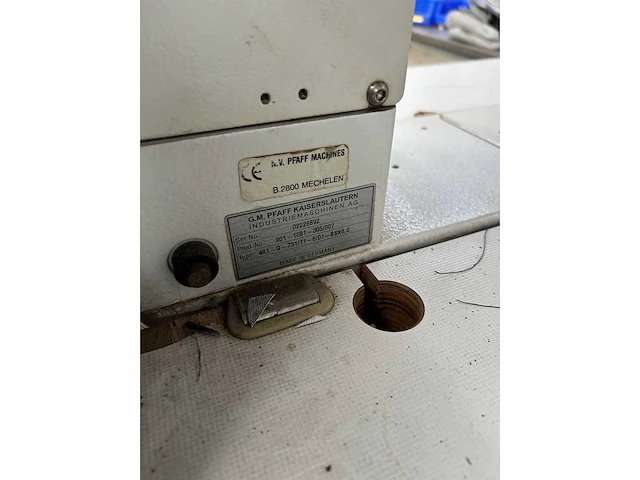 Pfaff 481-g industriële naaimachine - afbeelding 6 van  6
