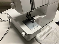 Pfaff hobbylock 2.5 naaimachine overlock - afbeelding 8 van  10