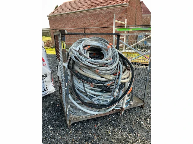 Pft g4 spuitgietmachine - afbeelding 13 van  20