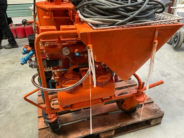 Pft g4 spuitgietmachine - afbeelding 5 van  22