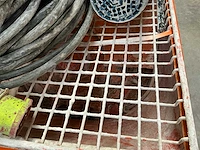 Pft g4 spuitgietmachine - afbeelding 8 van  22