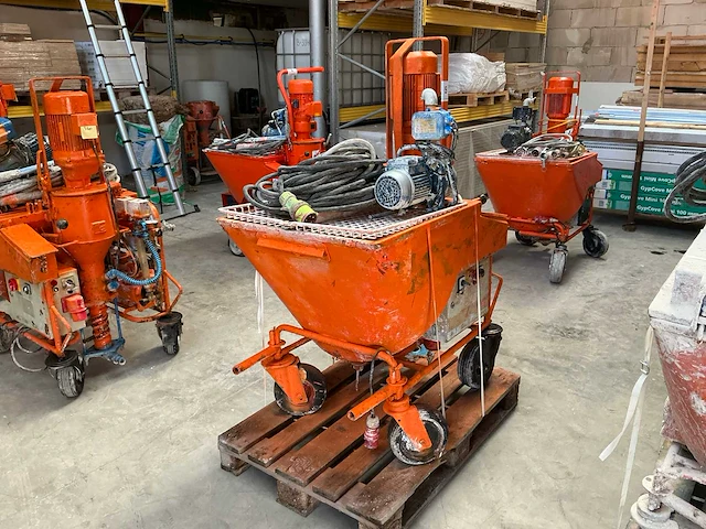 Pft g4 spuitgietmachine - afbeelding 12 van  22