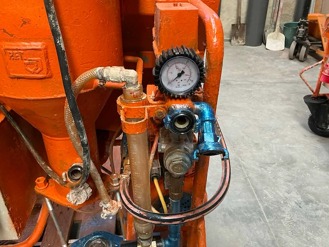 Pft g4 spuitgietmachine - afbeelding 20 van  22