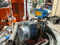 Pft g4 spuitgietmachine - afbeelding 17 van  20