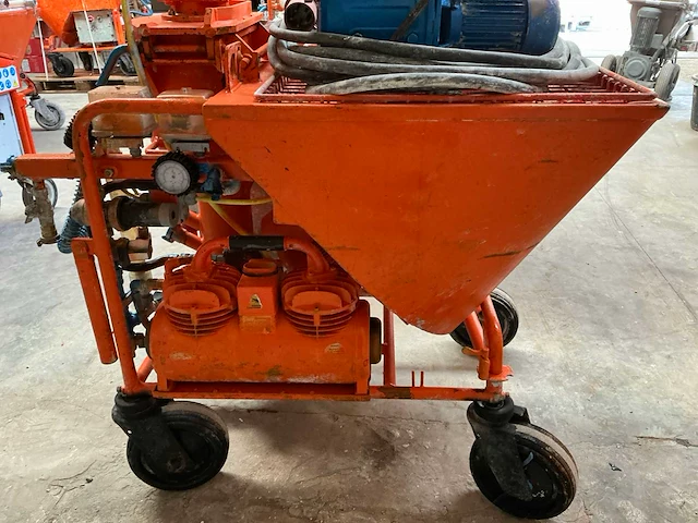 Pft g4 spuitgietmachine - afbeelding 4 van  24