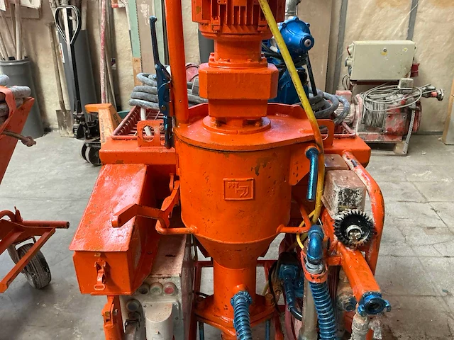 Pft g4 spuitgietmachine - afbeelding 10 van  24