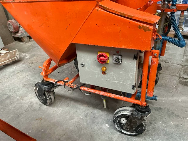 Pft g4 spuitgietmachine - afbeelding 13 van  24