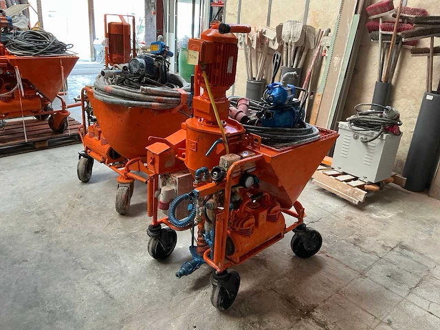 Pft g4 spuitgietmachine - afbeelding 12 van  24