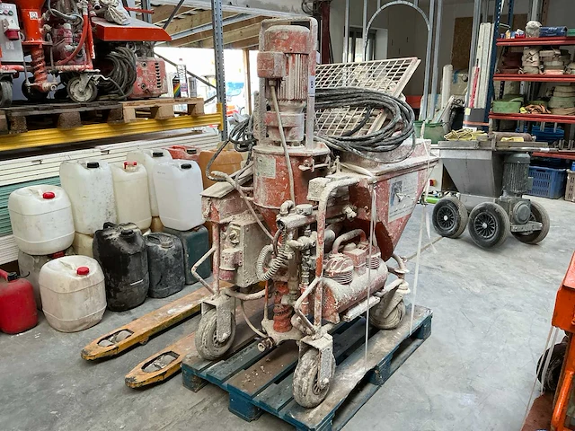 Pft g4 spuitgietmachine - afbeelding 1 van  20