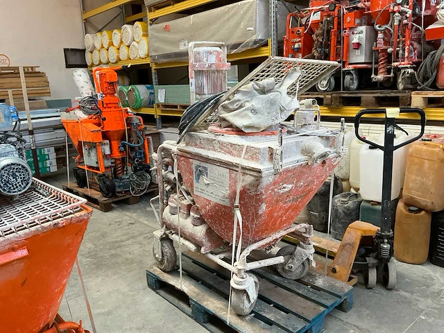 Pft g4 spuitgietmachine - afbeelding 12 van  20