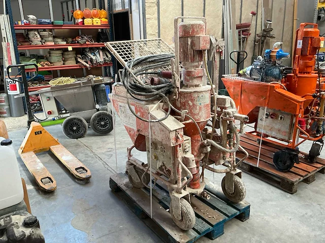 Pft g4 spuitgietmachine - afbeelding 15 van  20