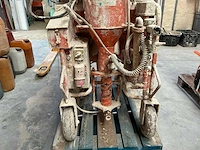 Pft g4 spuitgietmachine - afbeelding 16 van  20