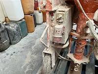 Pft g4 spuitgietmachine - afbeelding 19 van  20