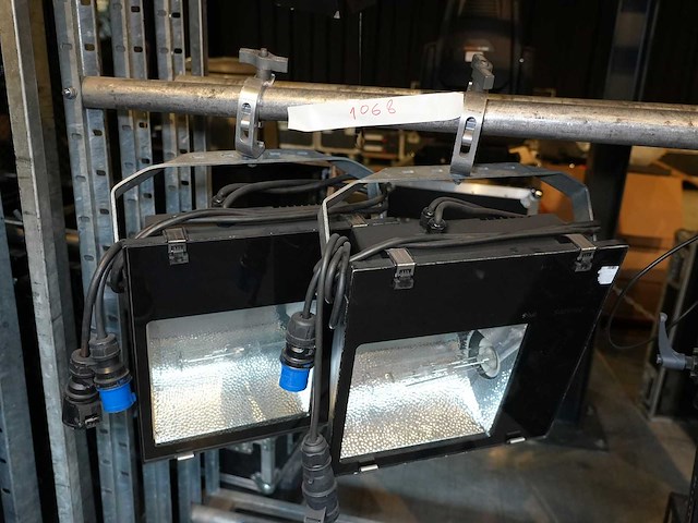 Philips - floodlight – asymmetric hqi 400 ts (set of 2 pcs) - afbeelding 1 van  1