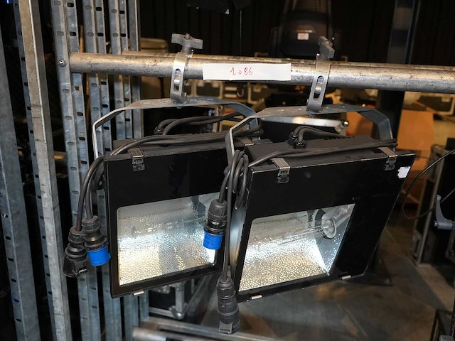 Philips - floodlight – asymmetric hqi 400 ts (set of 2 pcs) - afbeelding 1 van  1