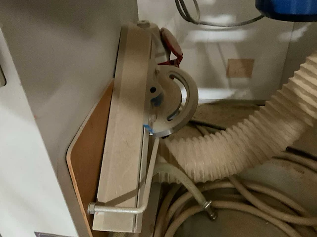 Philips constant bandschuurmachine - afbeelding 10 van  10