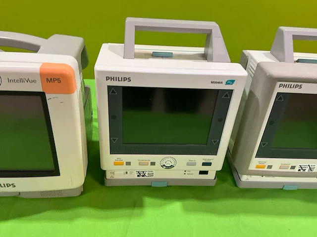 Philips diverse bewakingsmonitoren (3x) - afbeelding 3 van  8
