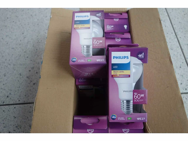 Philips led 8.5 w (100x) - afbeelding 1 van  2