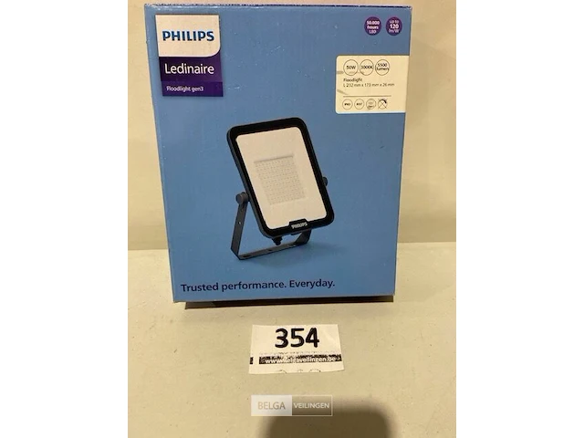 Philips led straler ip65 5500 lumen50w 3000k - afbeelding 1 van  3