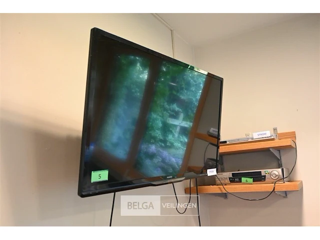 Philips tv-toestel - afbeelding 1 van  5