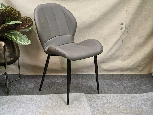 Phoenix grey pu - dining chair (4x) - afbeelding 1 van  8