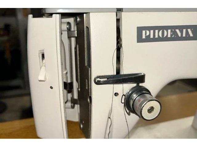 Phoenix naaimachine - afbeelding 3 van  6