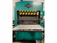 Phw - 100 - persmachine met matrijs voor profielplaten