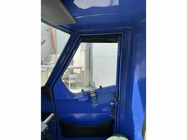 Piaggio - ape 50 - scooter - afbeelding 10 van  13