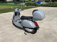Piaggio - gts 300 - motorfiets - afbeelding 9 van  14