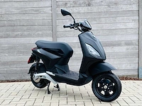 Piaggio 1 plus scooter - afbeelding 5 van  8