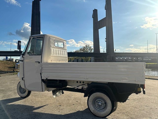 Piaggio ape classic 400 motorfiets - afbeelding 8 van  15