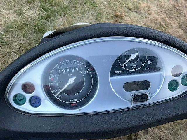 Piaggio ly25 scooter - afbeelding 6 van  6