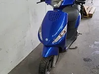 Piaggio scooter - afbeelding 3 van  8