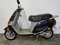 Piaggio sfera - afbeelding 1 van  8