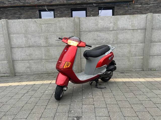 Piaggio skr 125 - skr - afbeelding 1 van  5