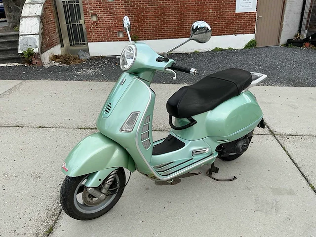 Piaggio vespa 125 - afbeelding 1 van  32