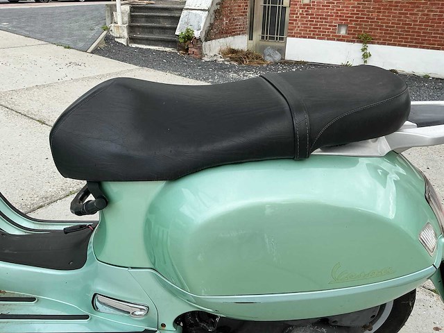 Piaggio vespa 125 - afbeelding 4 van  32