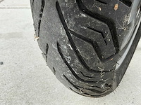 Piaggio vespa 125 - afbeelding 19 van  32