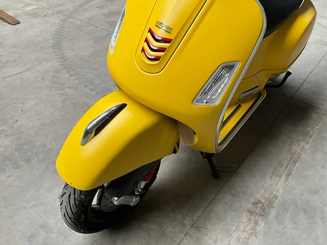 Piaggio vespa gts motorfiets - afbeelding 4 van  19