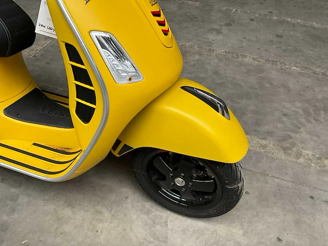 Piaggio vespa gts motorfiets - afbeelding 5 van  19