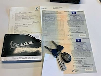 Piaggio vespa gts motorfiets - afbeelding 8 van  19