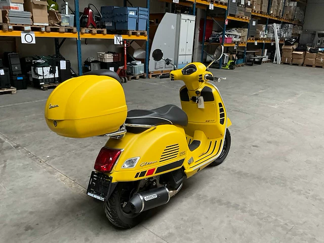 Piaggio vespa gts motorfiets - afbeelding 15 van  19