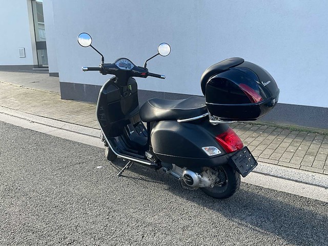 Piaggio vespa gts300 - afbeelding 23 van  30