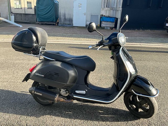 Piaggio vespa gts300 - afbeelding 27 van  30
