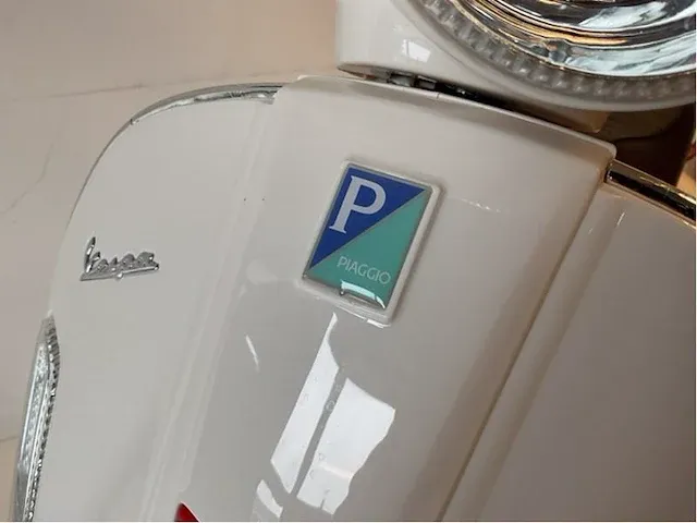 Piaggio vespa kids e-scooter (10x) - afbeelding 6 van  11