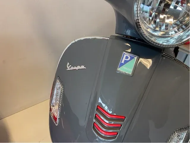 Piaggio vespa kids e-scooter (10x) - afbeelding 4 van  10