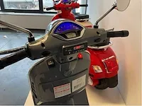 Piaggio vespa kids e-scooter (10x) - afbeelding 6 van  10