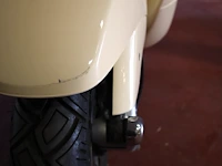 Piaggio vespa lx125 - zapm4430000029104 - 2006 - afbeelding 18 van  25