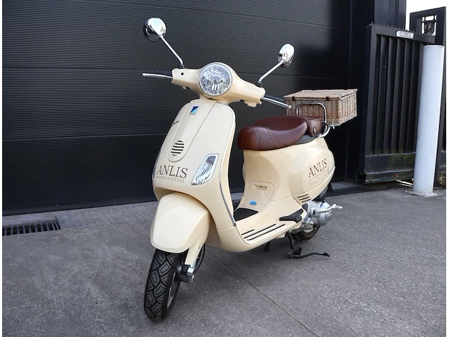 Piaggio vespa lx125 - zapm4430000029104 - 2006 - afbeelding 12 van  25